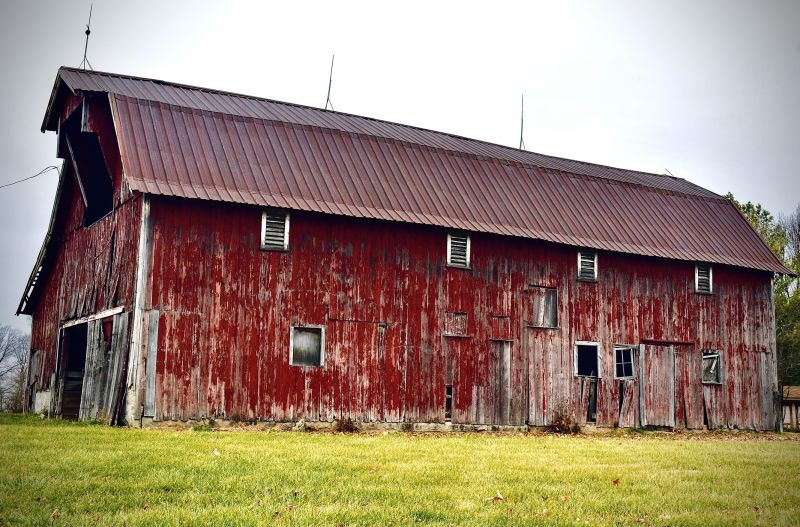 Barn Wall Repair in Overland Park, KS